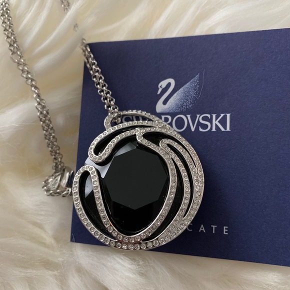 Swarovski Jewelry - 🖤 Gorgeous Swarovski “May” Pendant 🖤